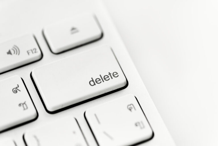 klawisz delete na klawiaturze