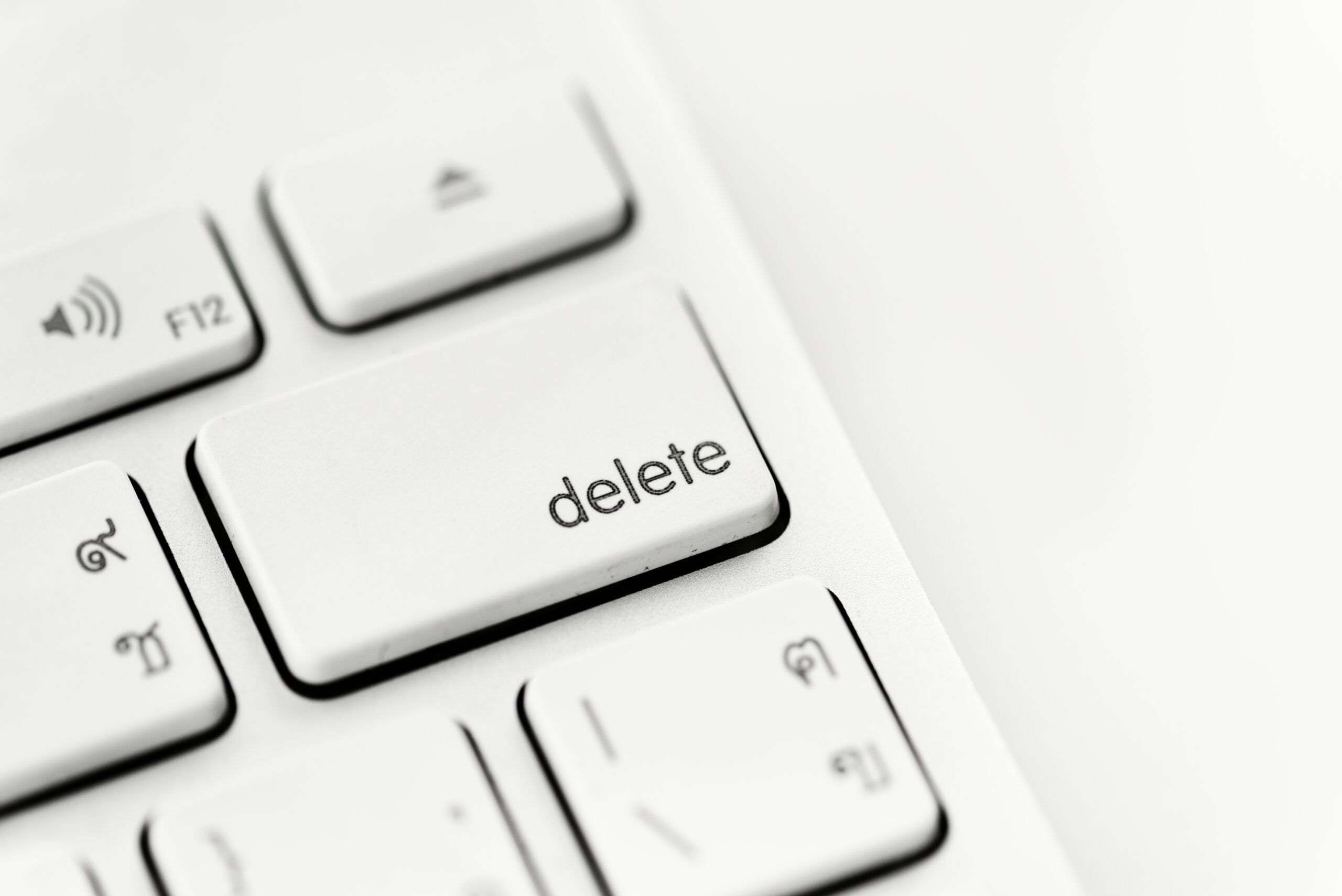 klawisz delete na klawiaturze
