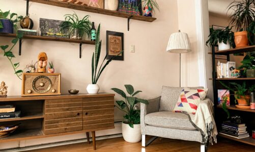 Tanie i efektywne sposoby na dekorację domu